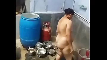 SPYCAM Be required of DESI BUBBLY AUNTY
