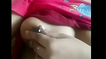 Milk Desi girl Boobs Pressing Nipple encircling milk
