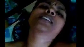Obese aunty fingering her pussy on camera and enjoying herself - Watch Indian Porn&lbrack;via torchbrowser