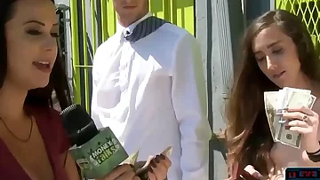 Handsfree handjobs by tyro chicks be advantageous to some office guys