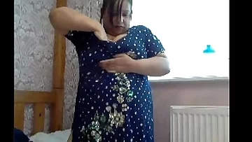 Indian milf on webcam talking very derogatory (Part 3 be proper of 3)