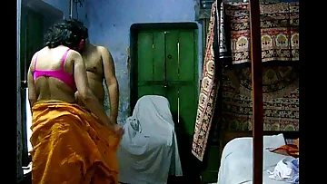 indian amateur savita bhabhi famous hot blowjob