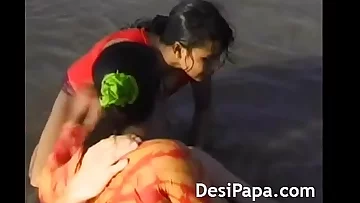 Indian Call Girls Beach Party Sex Sucking Fucking Multiple Cocks