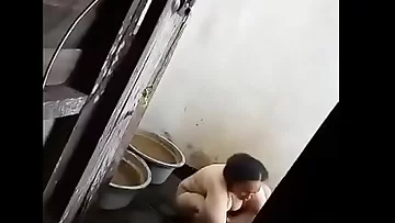 Spying on desi mammy